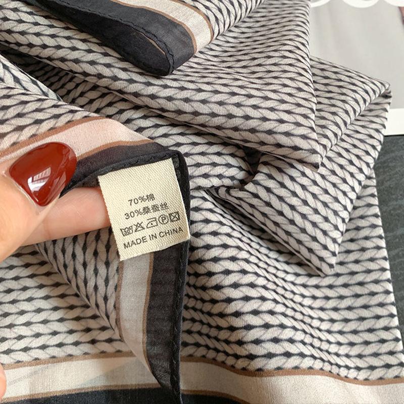 70% cotton 30% silk Scarf Women apaszka Hijab Bandana Foulard Female Headbanda Warm Pashmina Scarves Echarpe Shawl Wrap Pashmina