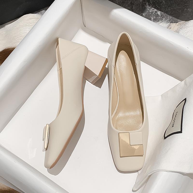 Niche Square Head Single Shoes Women's Spring and Summer 2025 New Thick Heel Non-slip Middle Heel Work Shoes Versatile Square Buckle Women's Shoes