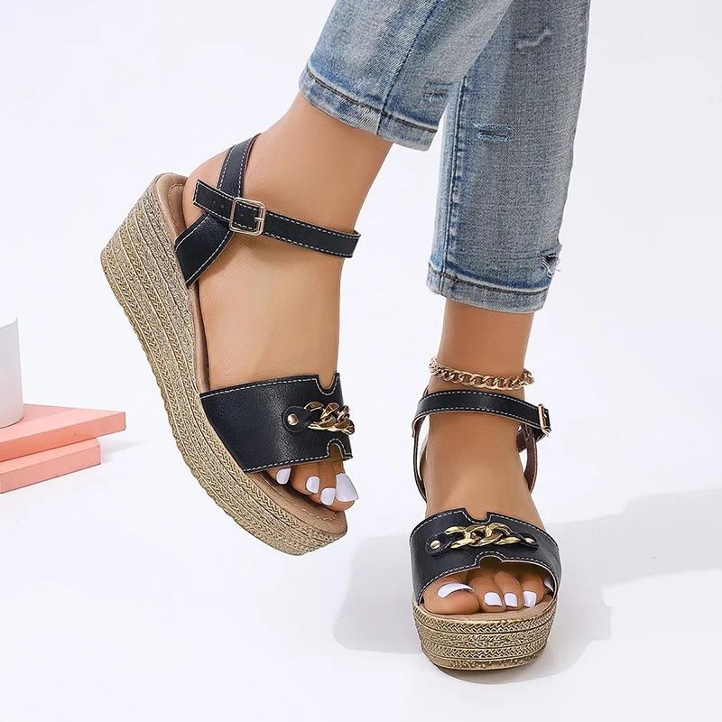 Fashion Fashion Chain Chunky Platform Sandals Women Pu Leather Wedge Heels Sandalias Mujer Summer 2024 Buckle Thick Sole Gladiator Shoes