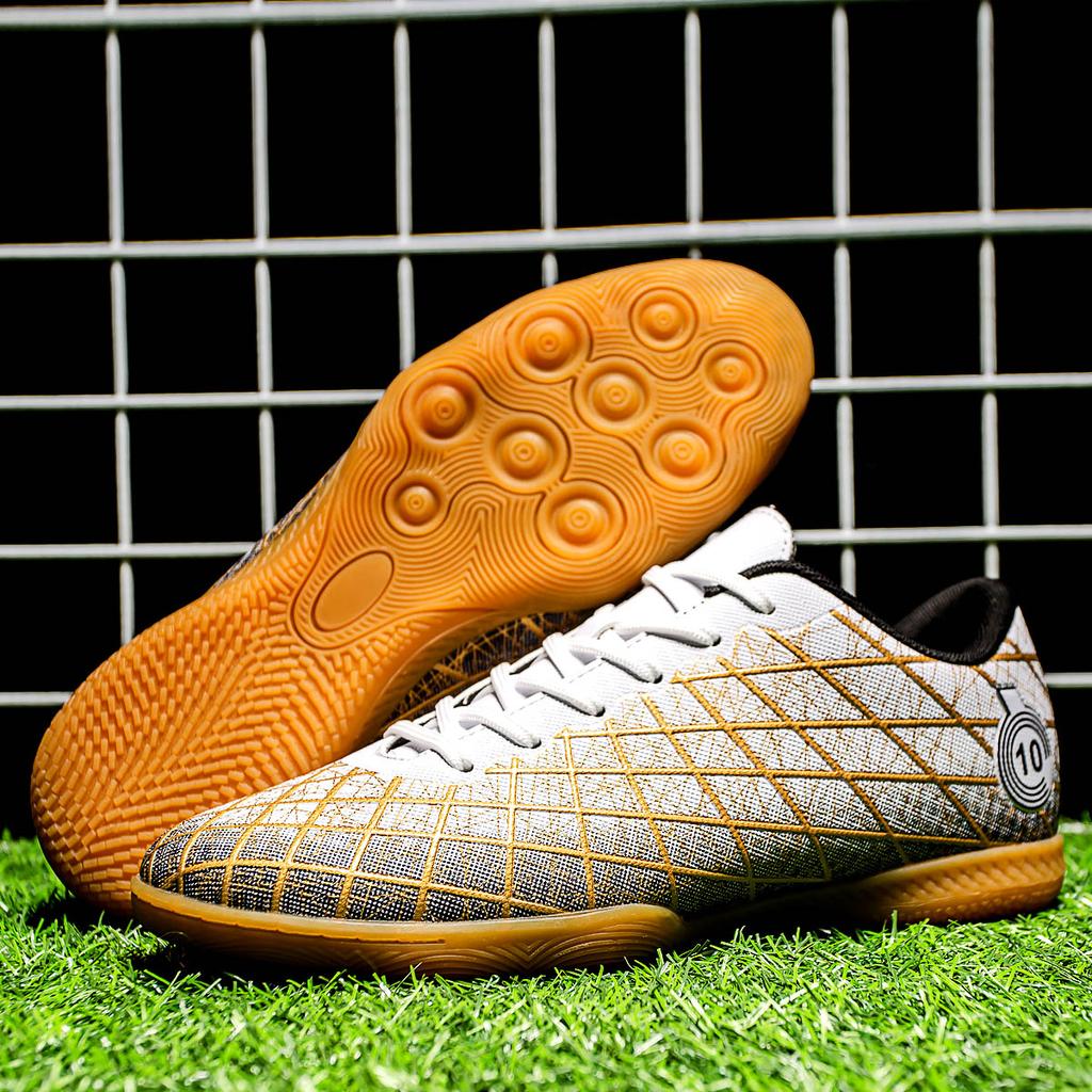 Kid's Football Boots Men's Large Size Football Shoes Low-top Outdoor Non-slip Professional Training Football Boots