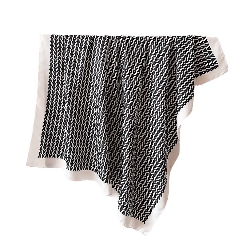 New Letter Diagonal Silk Pattern 91 Large Square Scarf Printed Imitation Silk Fashionable Versatile Shawl Outer Headscarf Scarf