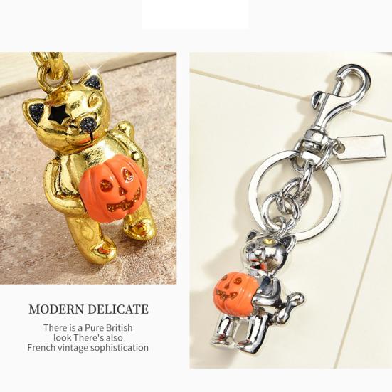 Handbag Decorative Accessory Halloween Cat Holding Pumpkin Keychain, Metal Car Key Ring Holder, Backpack Hanging Decor