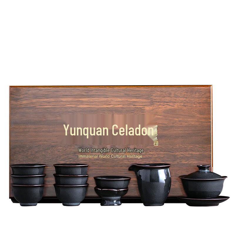 

Gold Inlaid Longquan Celadon Gaiwan Tea Set