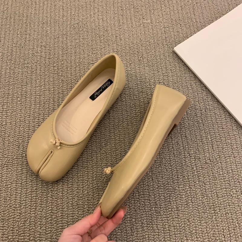 Tabis Ninja Boty Černé Puntíkované Baleríny Dělená Špička Mokasíny s Mašlí Dámské Mary Janes Baleríny Zapato Mujer