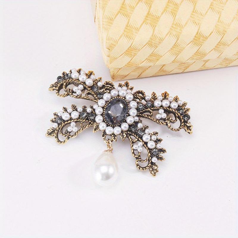 

Exquisite Vintage Bow Pearl Brooch Pendant Corsage Ladies Costume Corsage Pin