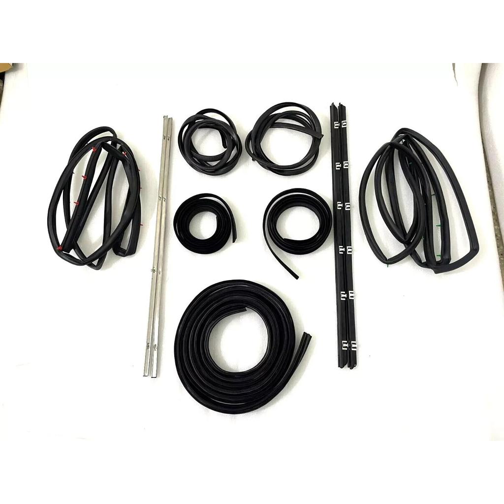 Suzuki Samurai SJ410 SJ413 Door Window Trim Molding Seal Garnish Whisker |Fit