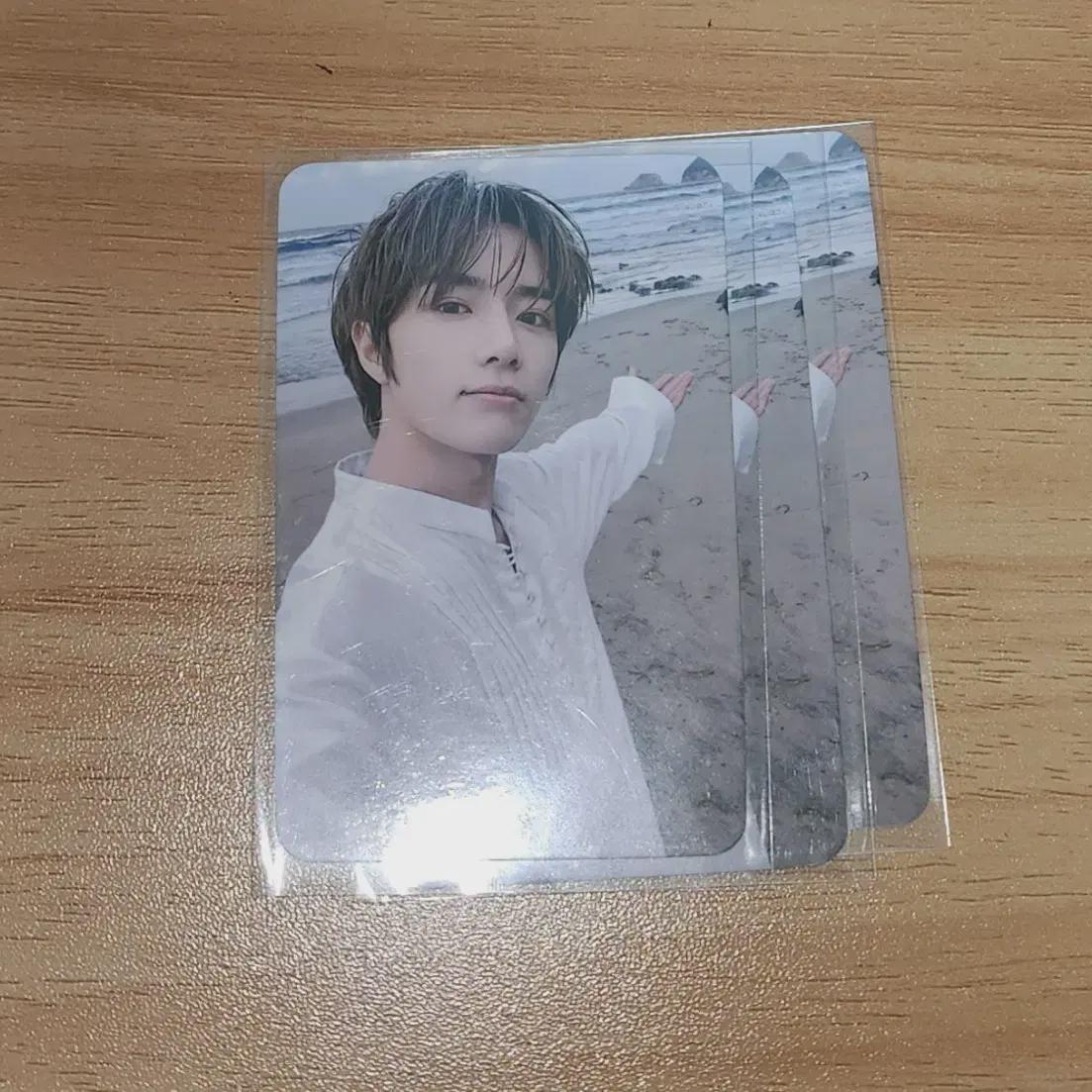 

Tomorrow X Together Бомгю Намил Искушение Фотокарточка