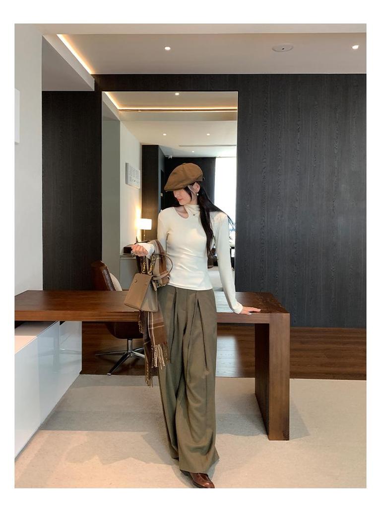 In Stock: Women's White Semi-High Neck Hollow Out Slim Fit Long Sleeve T-Shirt for Autumn/Winter 2026