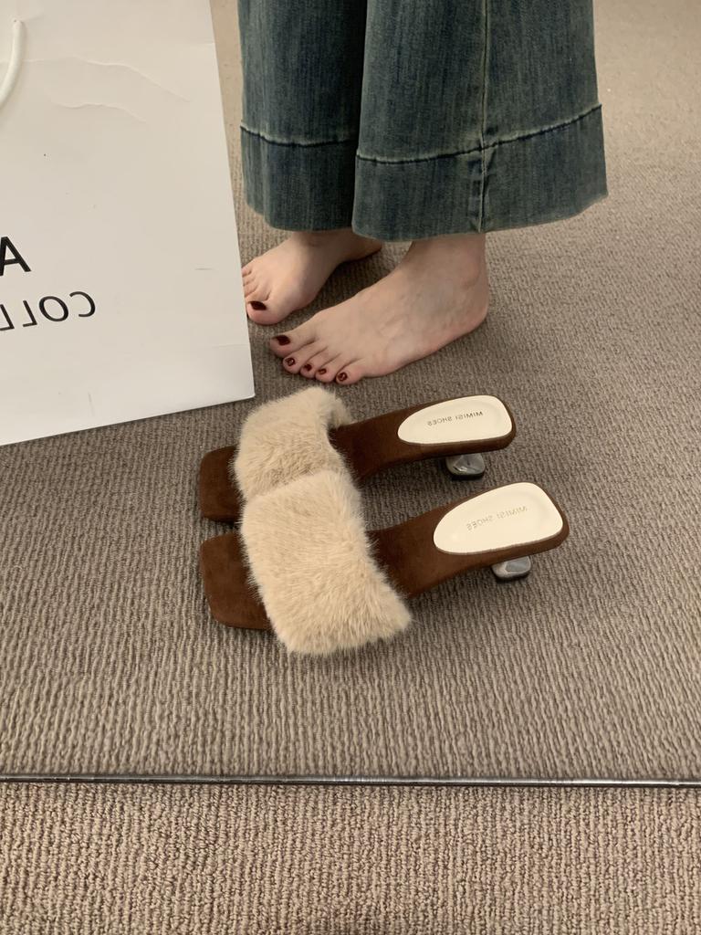 French evening breeze with fluffy slippers for women's outerwear 2025 new kitten and mink hair high-heeled sandals