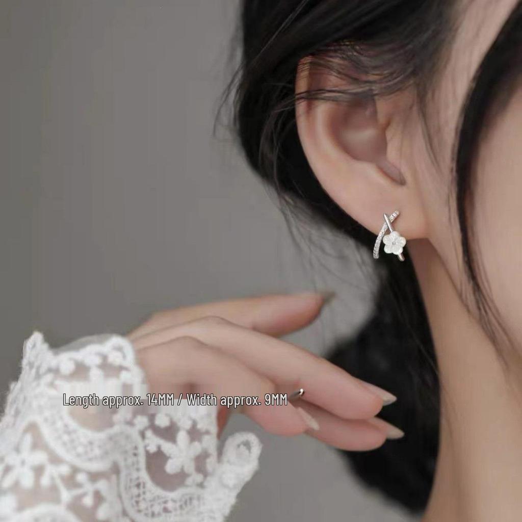 925 Sterling Silver Flower Earrings - 2023 Light Luxury Studs for Women
