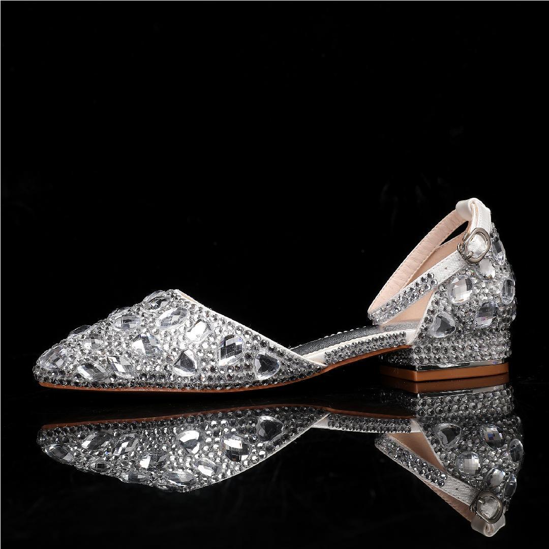 

Fashion 2.5cm New Flat Heel Casual Pointed Hollow Sandals with Low Heel Shallow Mouth Water Diamond Bridal Shoes for Women Luxury 35-43 43 серебряный