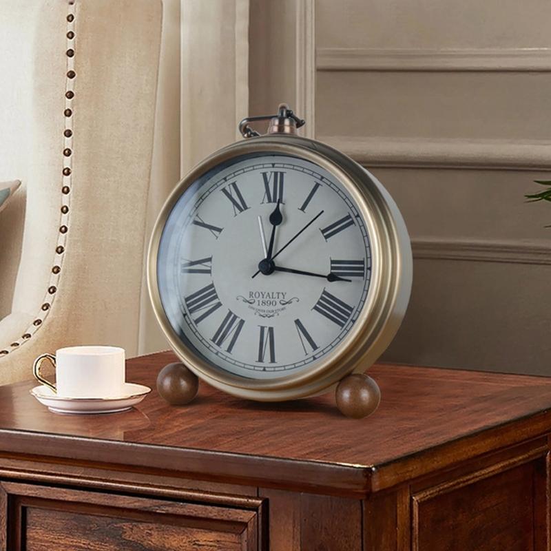 Elegant Metal Clock for Home Decoration Quiet and Battery Powering with Vintage Designing Exquisitedly