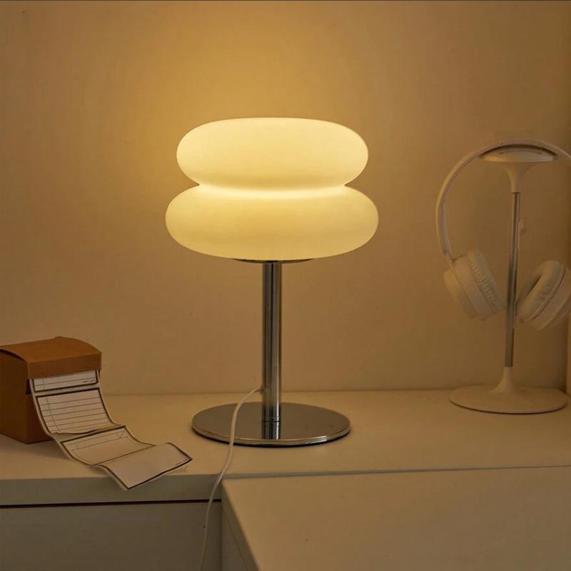 Nordic Bauhaus Vintage Bedside Lamp - Modern Creative Design for Bedroom Decor