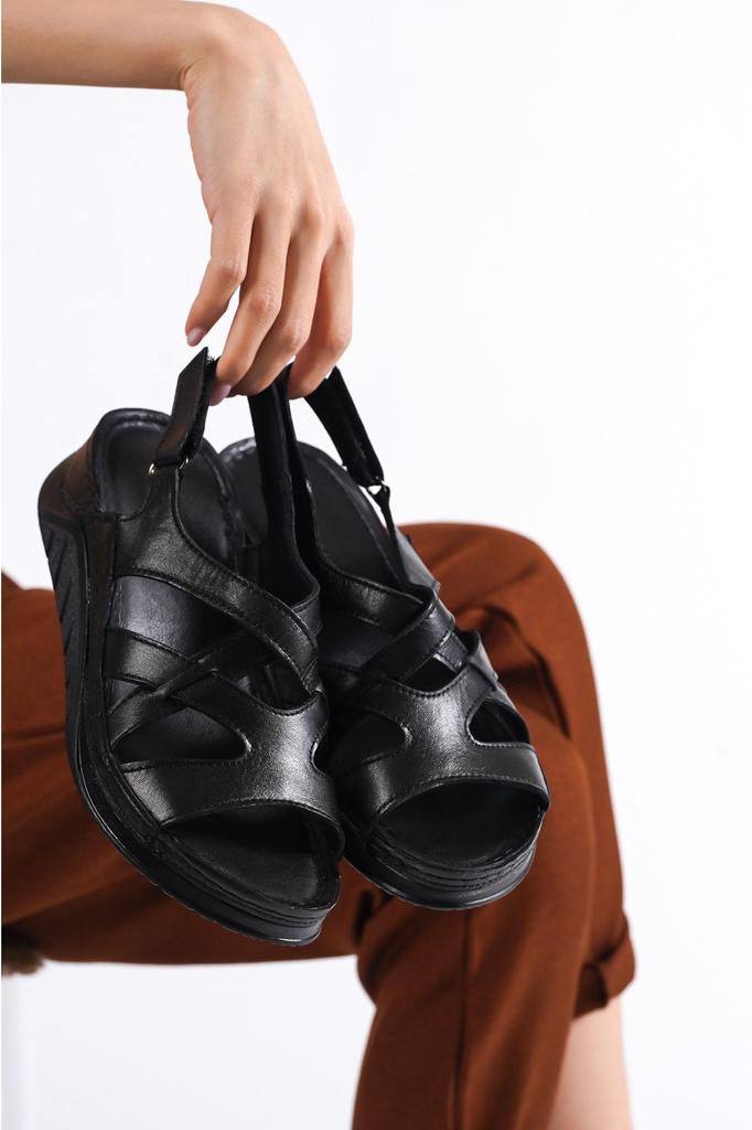 Bequeme Damensandalen aus echtem Leder