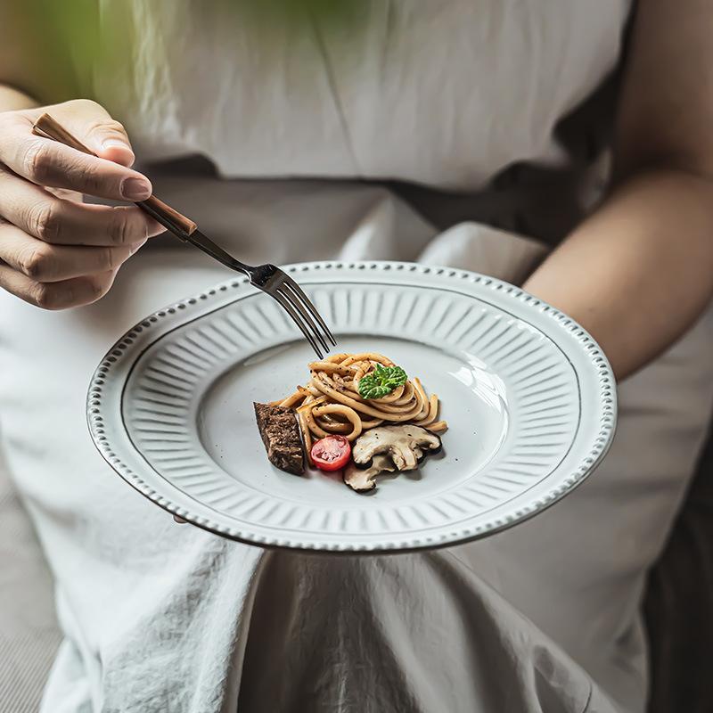 Vintage Relief Western Food Plate Steak Plate Ceramic Tableware Irregular Vegetable Plate Household Plate Salad Plate Pasta Plate