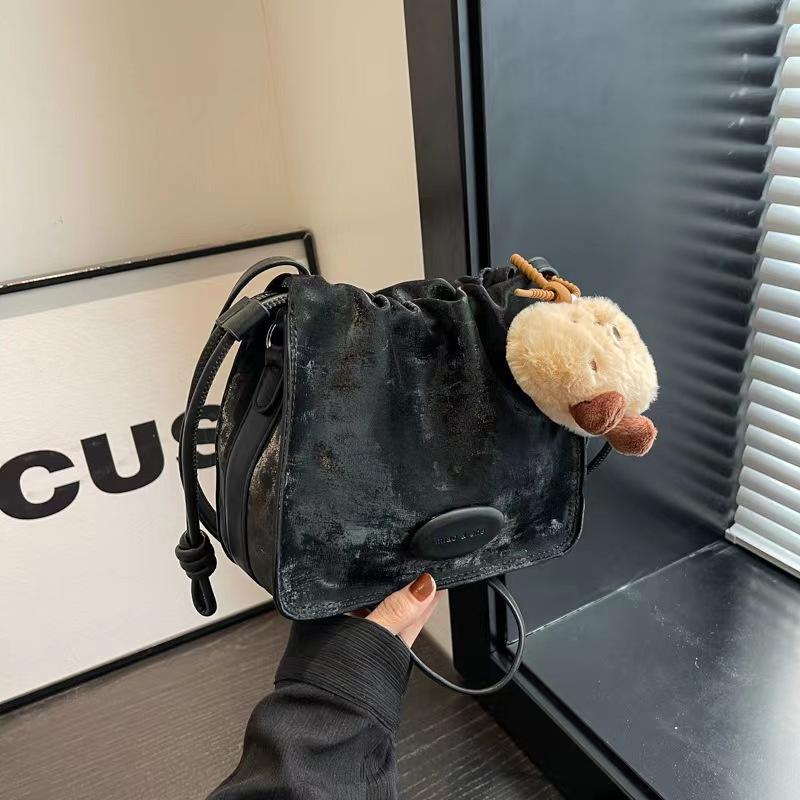 Frosted Little Girl Retro Foreign Gas Bucket Bag Niche Messenger Bag