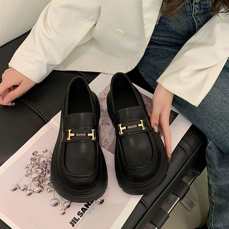 Loafers women's 2025 new autumn women's shoes platform sole one-pedal British style small leather shoes black shoes jk single shoes