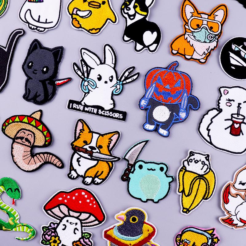 Animal Holding a Knife Patch Iron On Patches On Clothes Stripe Badge Embroidery Patches For Clothing Cartoon Patch For Clothes