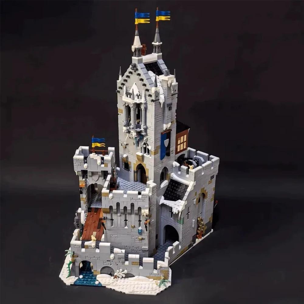 3995PCSCreative Series Architectural House OrnamentBlack Wing Castle Adult Educational Assembly Building Blocks Toy Gift