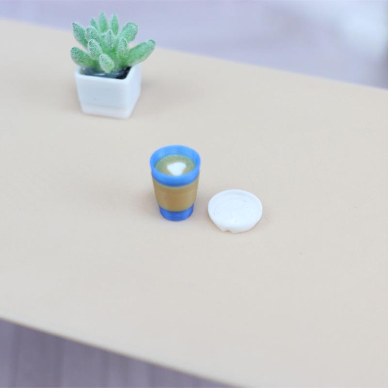 4Pcs Cute Miniature Dollhouse Mini Holding Latte Coffee Cup Mini Drinks Model For Dollhouse Doll Accessories