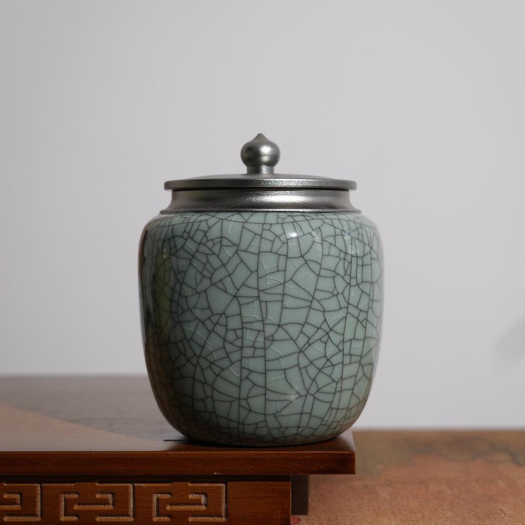 Longquan Celadon Ceramic Tea Caddy: Handmade, High-Capacity, Sealed Jar for Tea Storage