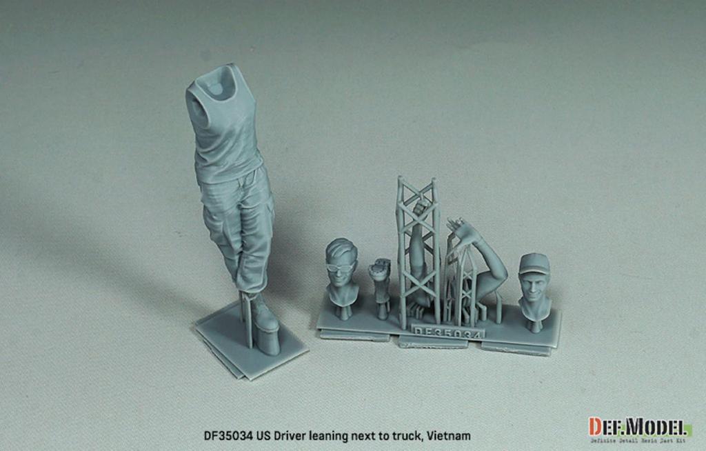 Differential Model Current American Driver Taking a Rest by Leaning On a Truck Vietnam Heads Resin Kit DF35034 (DEF.Model) 1/35 (2 Included) (Person)