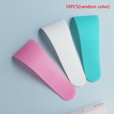 10Pcs Depilatory Scraper Mini Cosmetic Spatula Scraper Hair Remover Scoop Makeup Mask Cream Spoon Beauty Tool Random Color