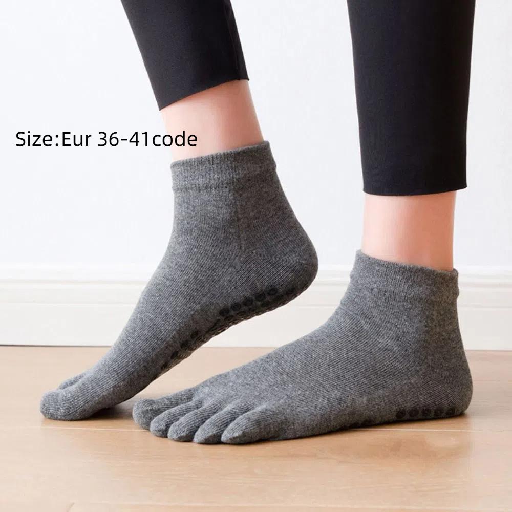 Warm Winter Thicken Unisex Cotton Harajuku Five Finger Socks Women Hosiery Sports Fitness Socks Non-Slip