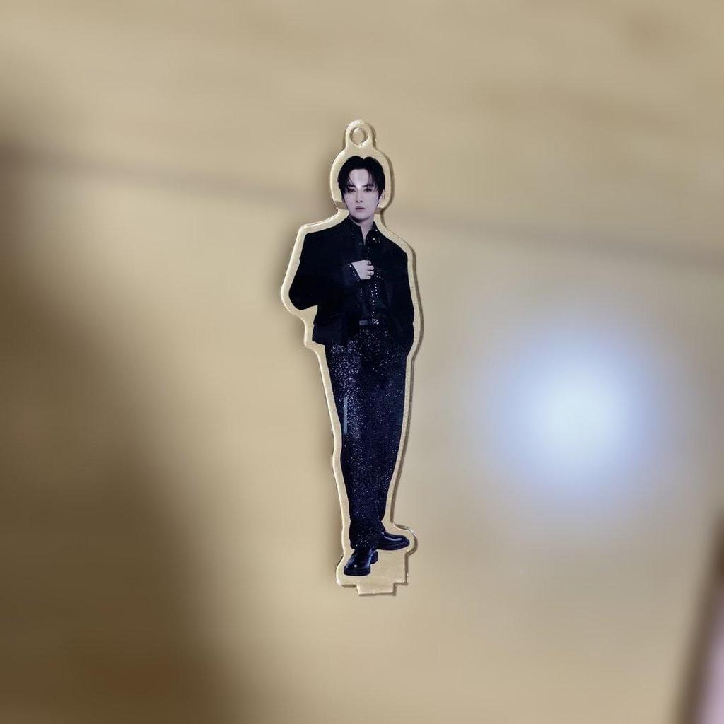 Used Stray Kids Axta Case Leebit