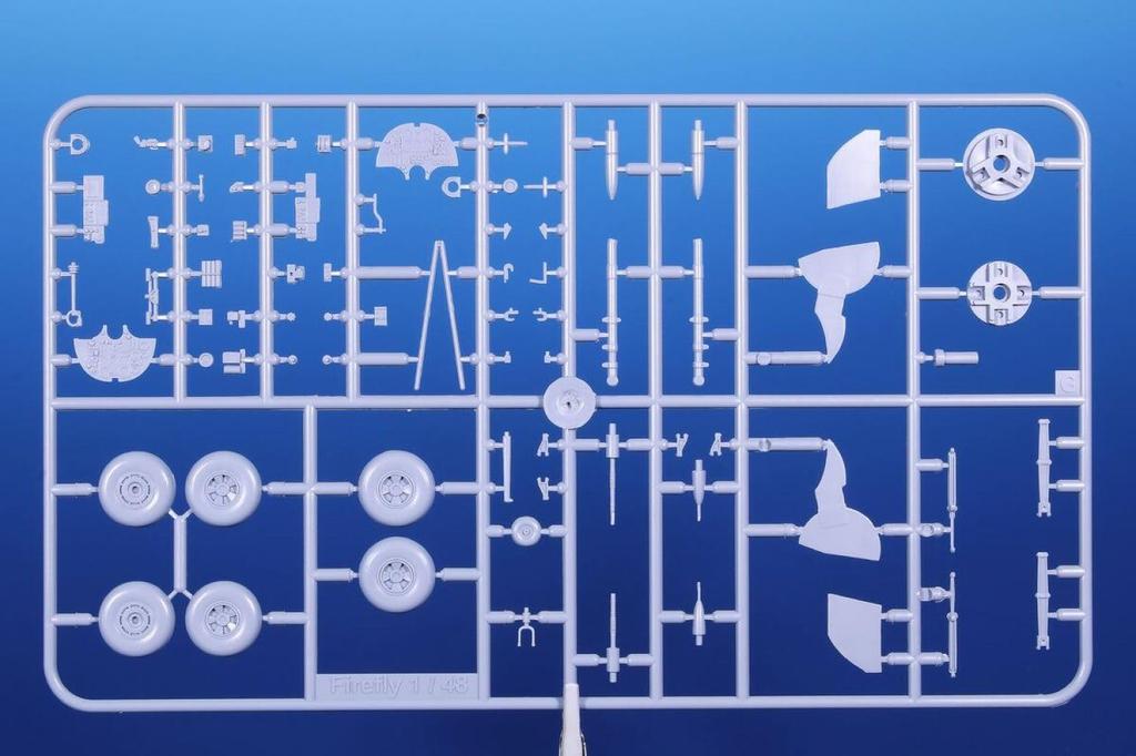 Special Hobby 1/48 British Fairey Firefly U Mk.8 Unmanned Target Aircraft Plastic Model SH48166n