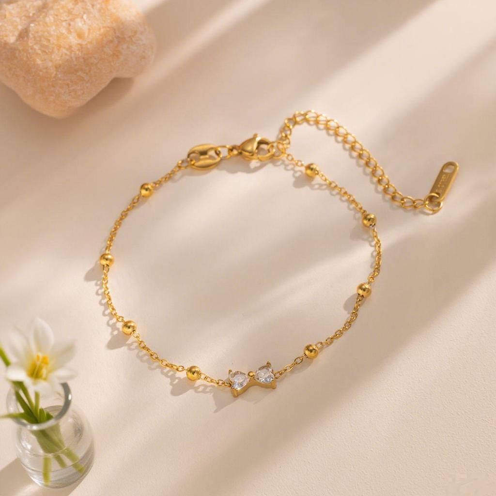 Elegant 18K Gold Titanium Steel Bracelets: European & American Fashion, Non-fading, Women's Versatile Personality Hand Jewelry