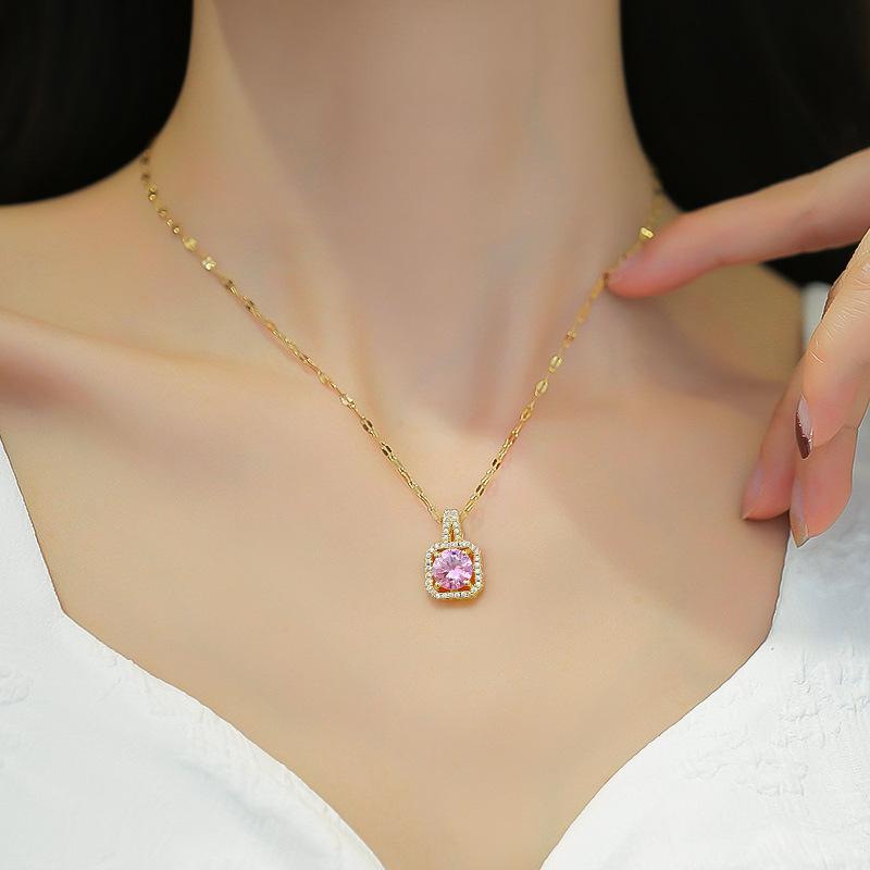 Titanium Steel Korean Fashion Square Diamond Necklace Female Smart Zircon Geometric Pendant Item Jewelry