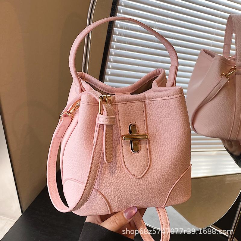 2025 new one-shoulder crossbody women's bag, versatile large-capacity casual foreign style hand-held commuter bag, bucket bag, tote bag