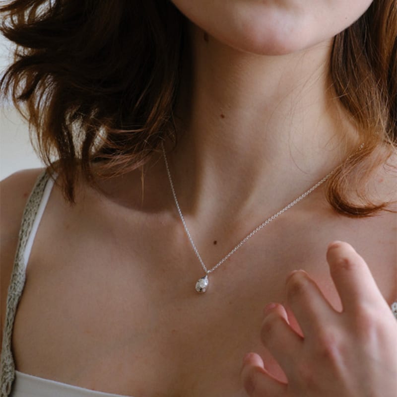 reve Piece of luck necklace_Glossy