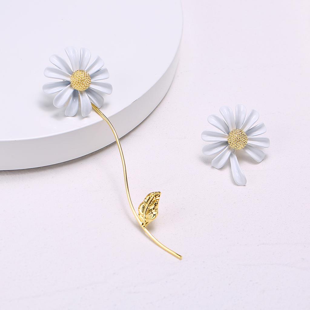 Women Little Daisy Earrings Set,Asymmetry Design Jewelry Accessories Painted Flowers,Elegent Cute Charm Stud Earring for Gifts