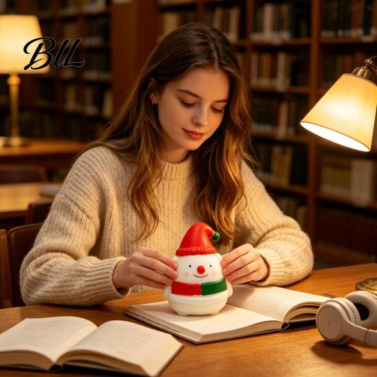 Slow Rebound Squeeze Toy Christmas Snowman Toy, Stress Relief Cute Fidget Sensory Toys Figurine, Stocking Stuffer Party Favor, Gift for Kids