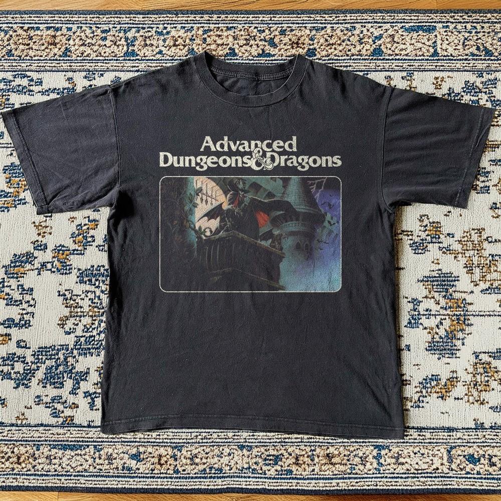 Dungeons amp Dragons Ravenloft Official Retro Unisex TShirt Size S5XL Unisex T-Shirt S