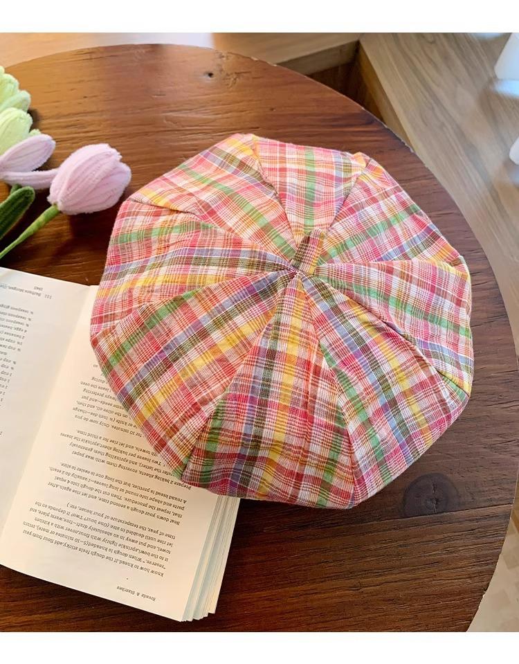 2025 Summer Women's Rainbow Octagonal Beret - Lightweight, Sweet, Face-Slimming Painter's Hat