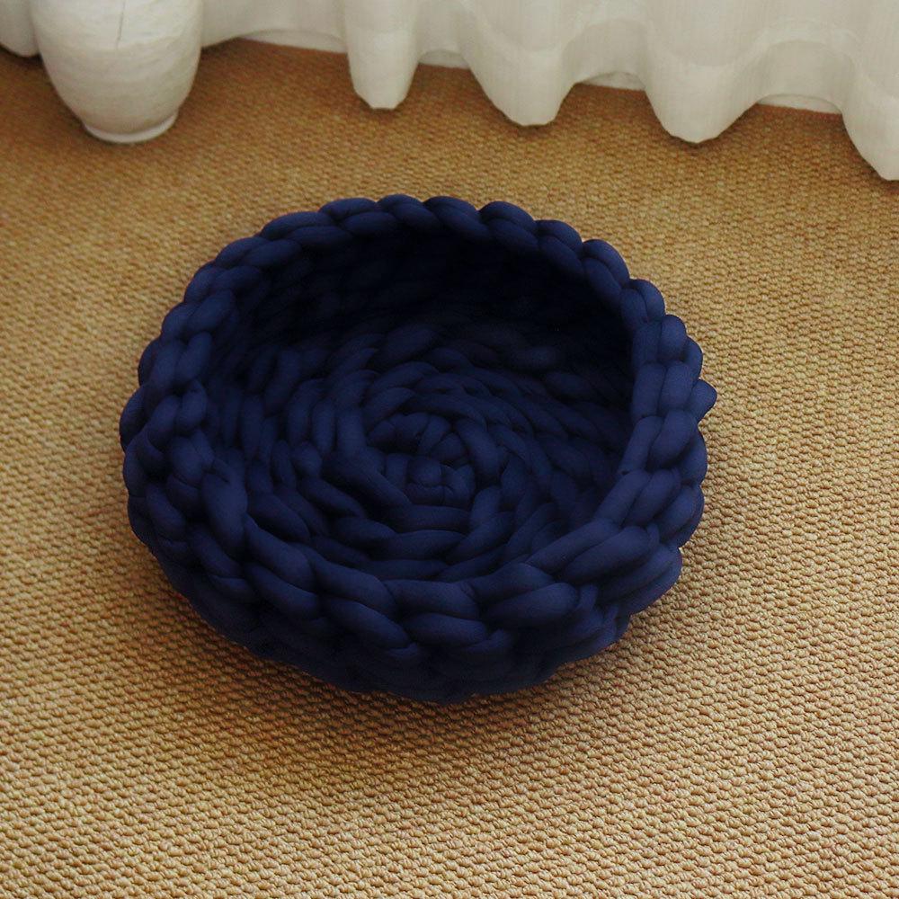 Handgestricktes, waschbares Haustierbett aus isländischer Wolle für Katzen & Hunde