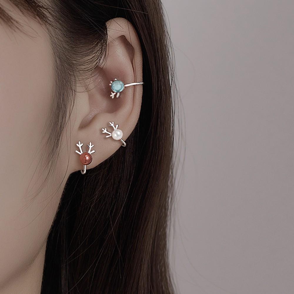 Yi Xuan U-Shaped Zircon Antler Ear Cuff with Pearls - Christmas Reindeer Earrings