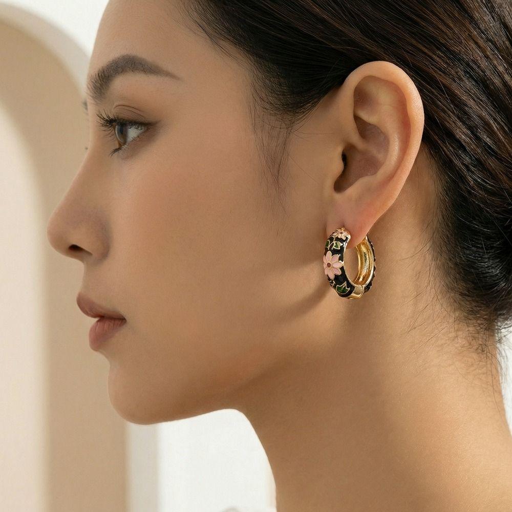 Classic Flower Enamel Earrings Traditional Hoop Ear Buckle Hawaiian Chinese Style Earrings  Jewelry