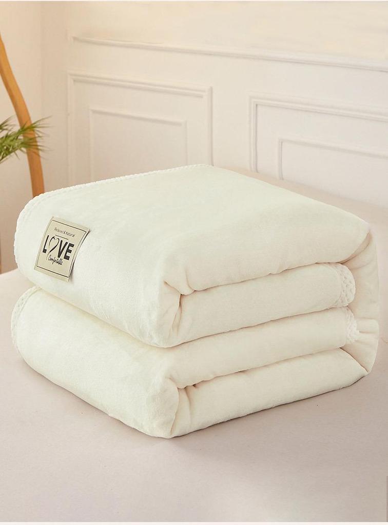 Solid Color Thickened Fleece Blanket – Cozy, Warm, and Perfect for Office Naps and Seasonal Gifts