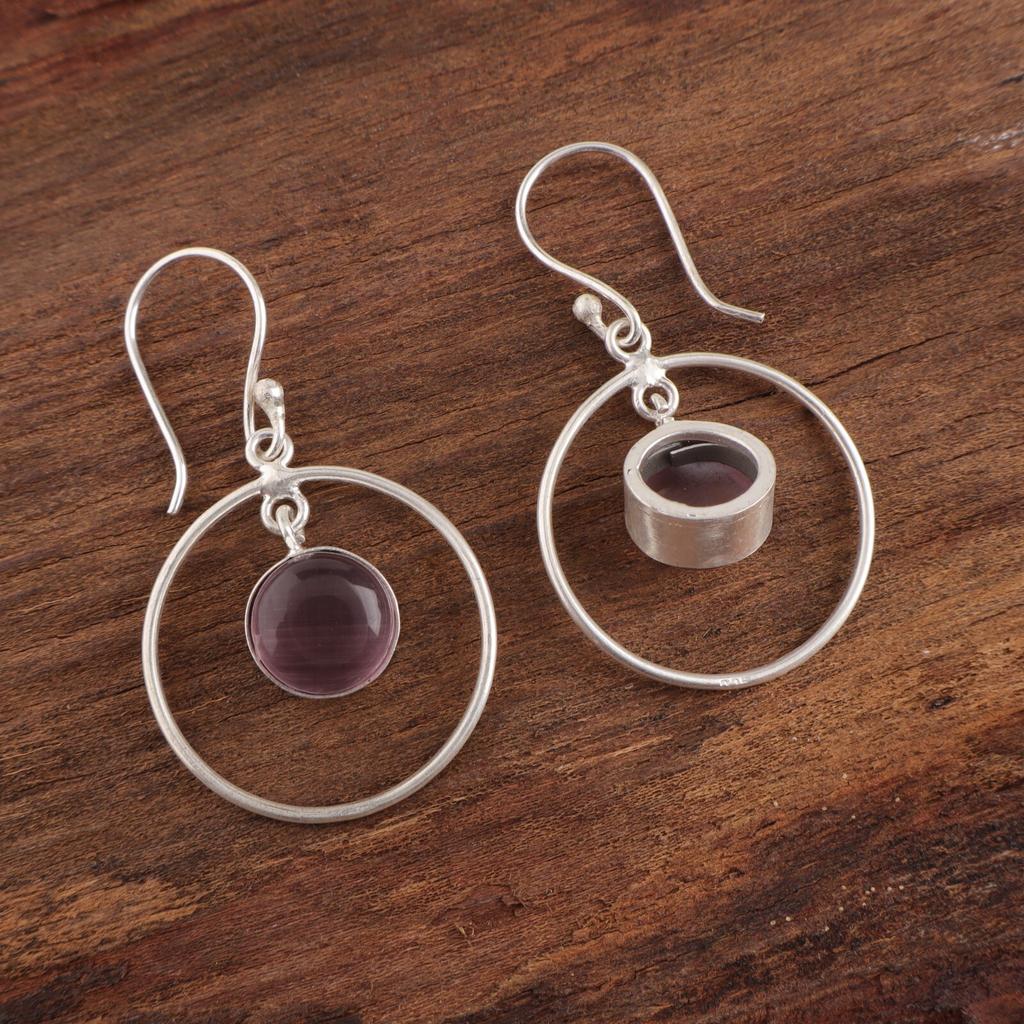 Lila Katzenaugen-Edelstein 925 Sterlingsilber Schmuck Handgefertigte Hängeohrringe 1,60" EE-5-45