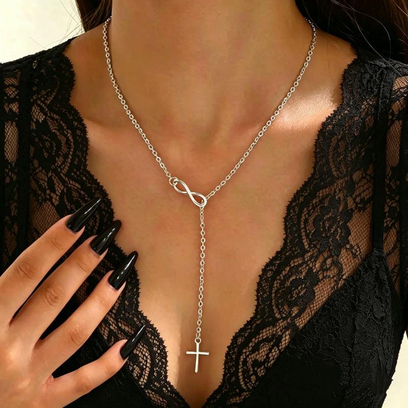 Collana Pendente Multistrato Cuore di Perle Vintage - Choker Europeo e Americano da Donna