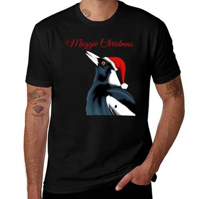 Maggie Christmas Magpie Christmas Art TShirt Lightweight Basic Short Sleeve Shirt