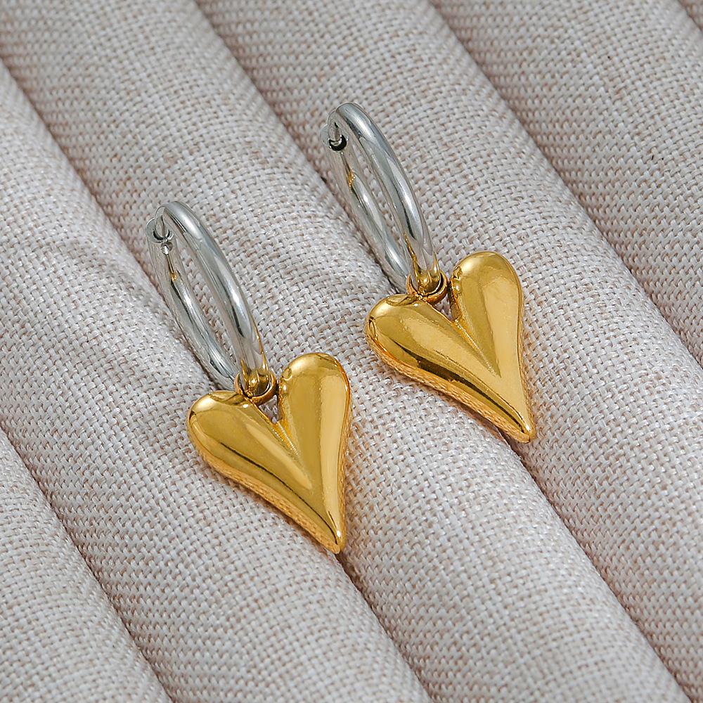 

Fashion Trend Heart Hoop Earrings Stainless Steel Woman Accesories 2025 New Statement Love Metal Dangle Earrings Wedding Zircon