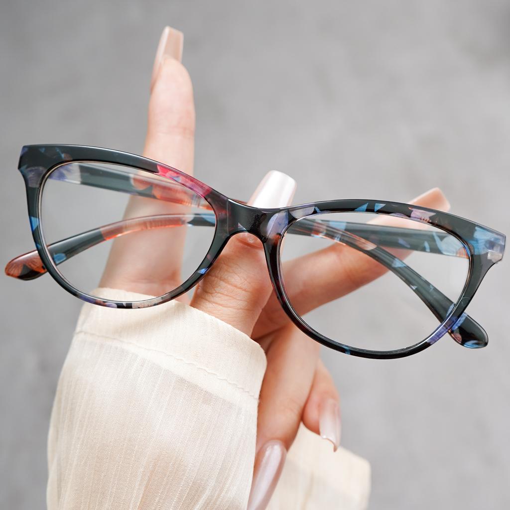 3Pcs Stylish Cat-Eye Womens Reading Glasses Classic Print Design Anti-Blue Light Comfortable Wear Glasses For Book Reading