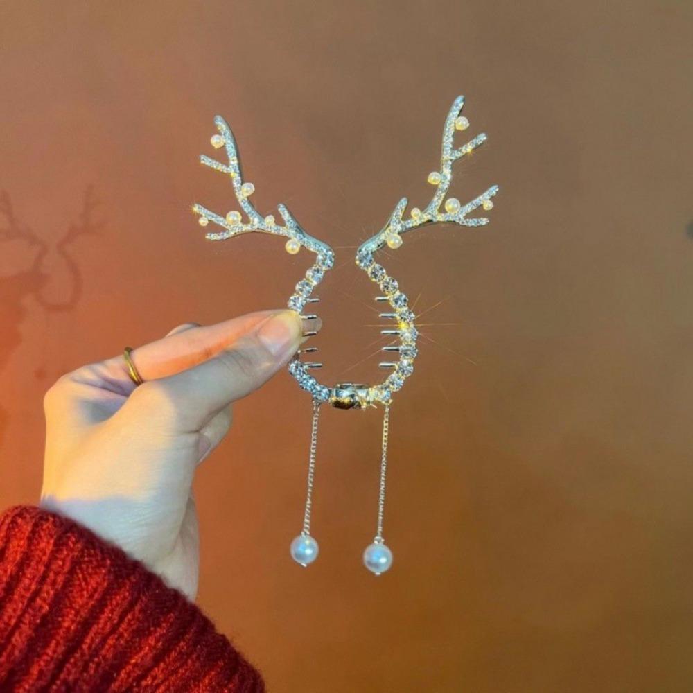 

with Pearls and Crystal Christmas Reindeer Ponytail Bun Holder Cute Hair Bun Tassel Hair Clasp срібний