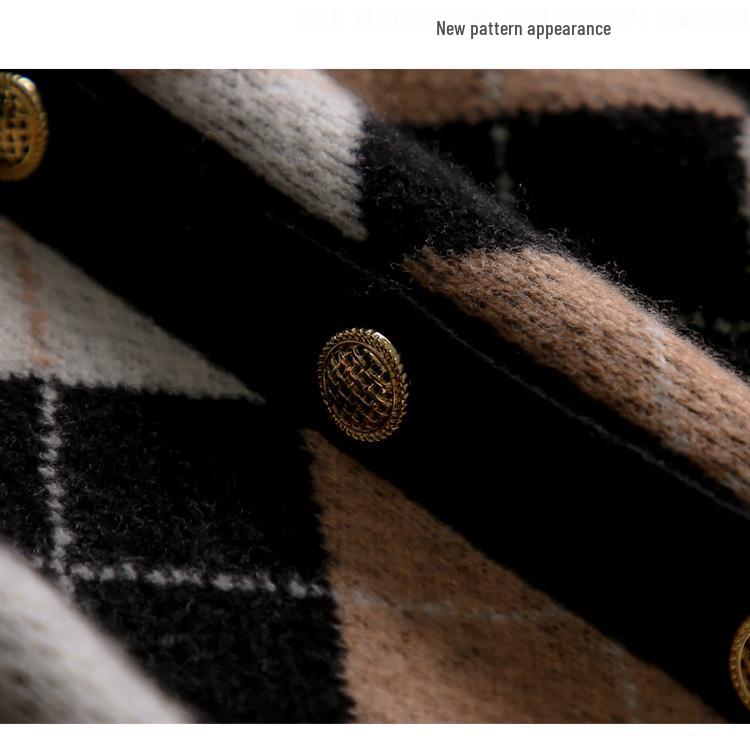 2025 Women's V-Neck Pure Wool Knit Cardigan – Autumn/Winter, Diamond Patchwork, Casual & Warm Sweater Coat