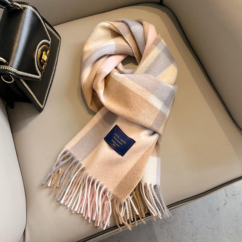 100 pure wool plaid scarf women's winter new girls autumn and winter green high-end feeling with coat scarf